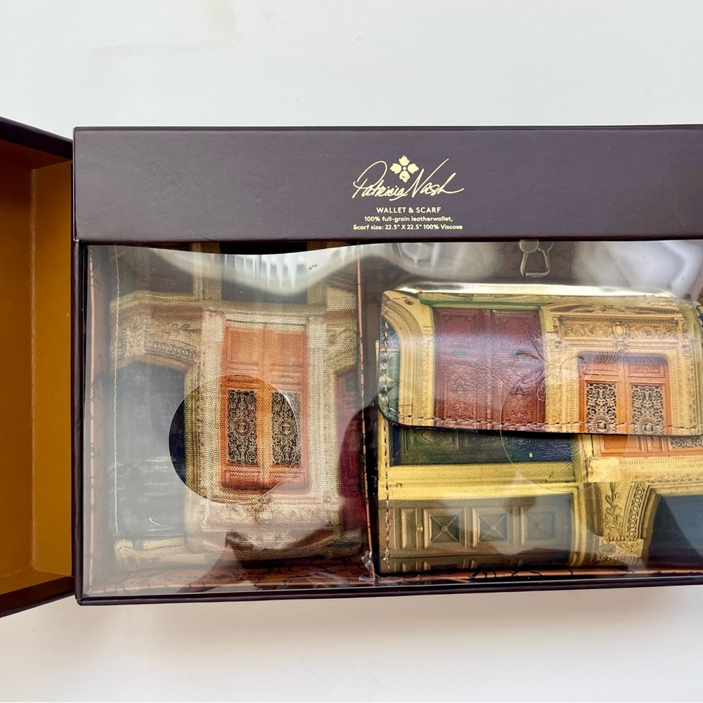 Patricia Nash Doors of Italy - Wallet & Small Scarf Gift Set